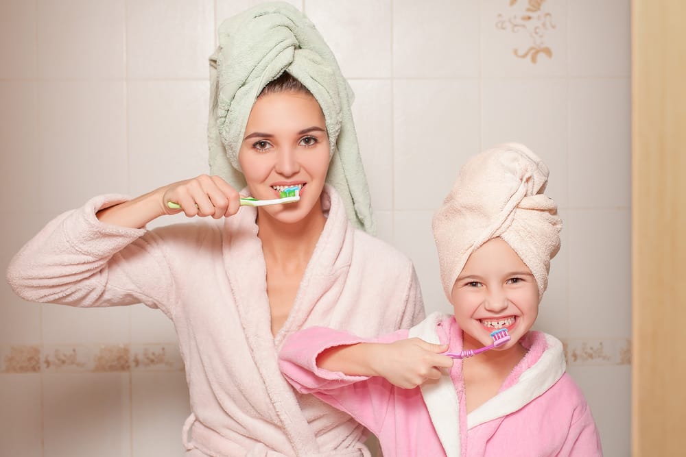 apprendre aux enfants à se brosser les dents