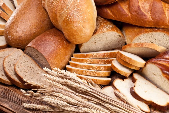 pain de blé entier ou pain blanc